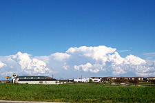 Taken March 21, 2005 in Fort Worth. Click for larger image